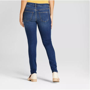 Women's Mid-Rise Curvy Skinny Jeans - Universal Thread Dark Wash - Size 2 - NWT